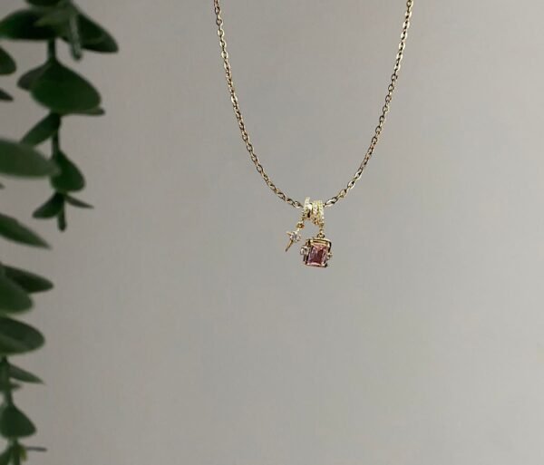 Çelik Charm Kolye